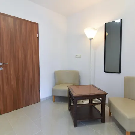 Maria - - Opatija Riviera * Lovran