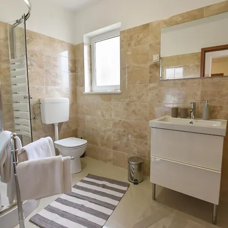 Appartement Maria - - Opatija Riviera