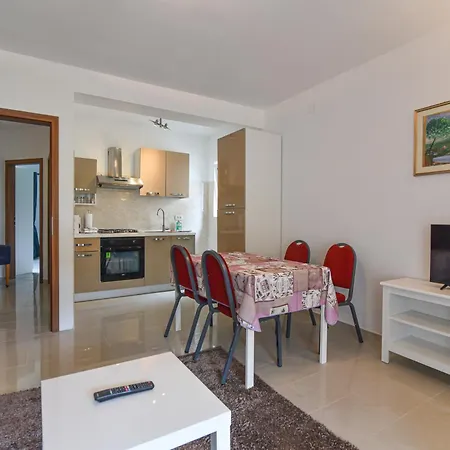 Maria - - Opatija Riviera